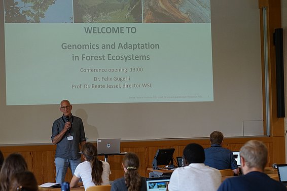 An der ersten Evoltree-Konferenz nahmen 135 Forschende aus 20 Ländern teil, teils vor Ort und teils online. (Foto Stephanie Kusma).