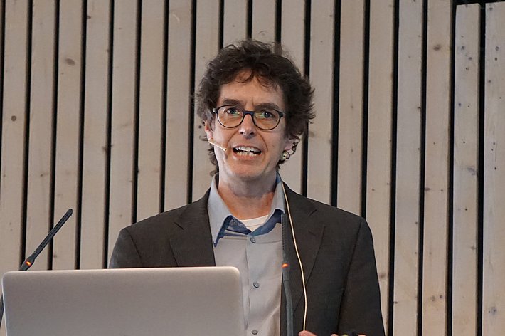 «Man lernt aus Fehlern noch besser», Stefan Brönimann, Klimatologie Universität Bern. Foto: Rebecca Buchmüller