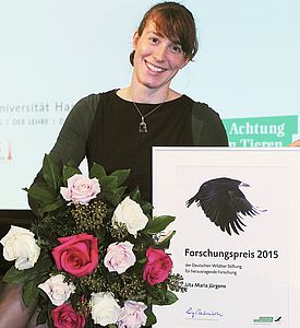 Uta Maria Jürgens anlässlich der Verleihung des Forschungspreises der Deutschen Wildtier Stiftung 2015 an der Universität Hamburg. Foto: © Deutsche Wildtier Stiftung/ Karin Costanzo