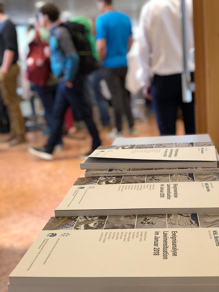 Gingen weg wie warme Semmeln: Ereignisanalyse Lawinensituation im Januar 2018. Foto: Rebecca Buchmüller