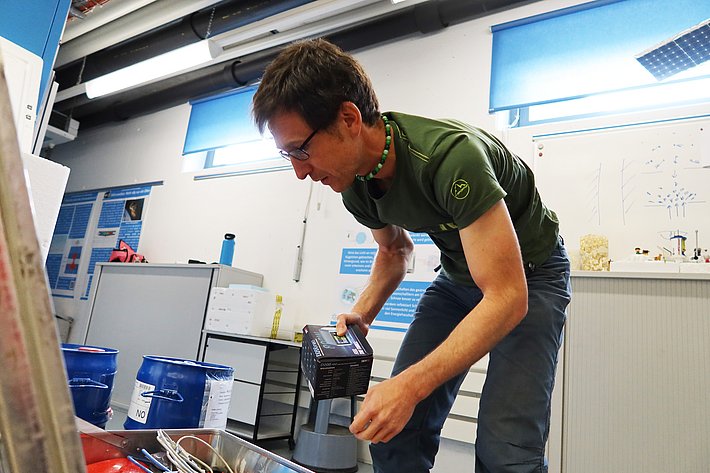 Elektronische Geräte, … (Foto: Jochen Bettzieche / SLF)