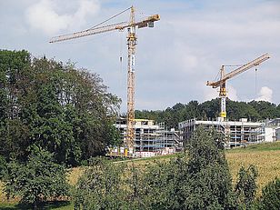 Bau neuer Wohnungen in Uitikon (ZH). Bild: Peter Longatti
