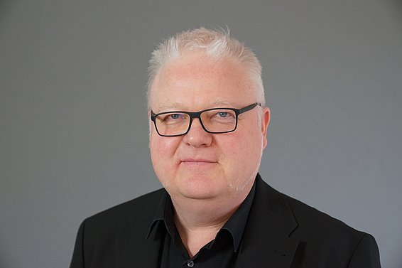 Portrait of Rolf Holderegger