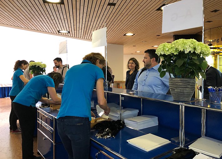 Rund 220 Personen haben sich angemeldet. 